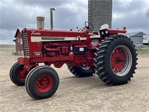 INTERNATIONAL 1456 100 HP to 174 HP Tractors For Sale 