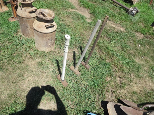 ASSORTED SLEDGE HAMMERS Used Hand Tools Tools/Hand held items auction results