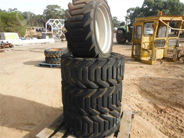 SOLID RUBBER TYRE 355/55D625NHS Used Tyres Truck / Trailer Components for sale