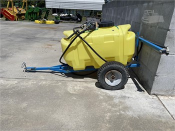 CUSTOM MADE 250 Used Pull Type Sprayers for sale