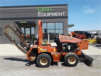 2015 DITCH WITCH RT45 Used Ride On Trenchers / Cable Plows for hire