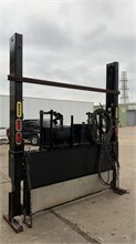 2009 MAXON RAIL GATE Used Other Truck / Trailer Components for sale