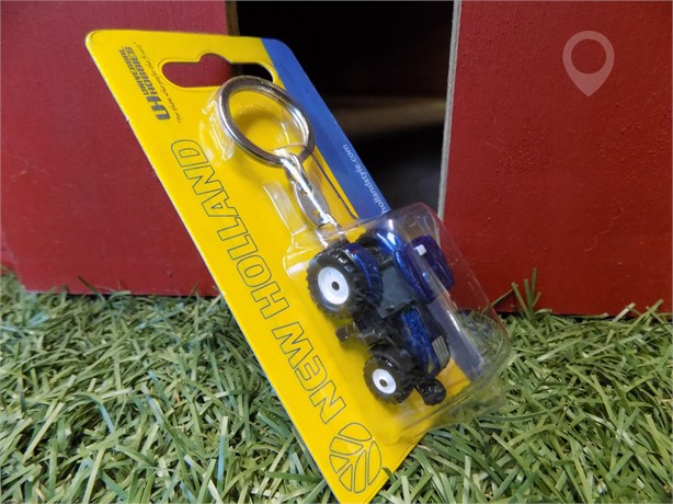 NEW HOLLAND TRACTOR KEYCHAIN New Other for sale