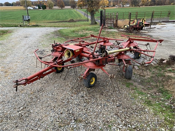 NEW HOLLAND 169 For Sale in Orrville, Ohio | TractorHouse.com