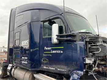 2021 KENWORTH T680 Gebraucht Kabine LKW- / Anhängerkomponenten zum verkauf