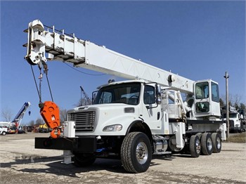 2011 ALTEC AC38-127S Used Mounted Boom Truck Cranes for sale