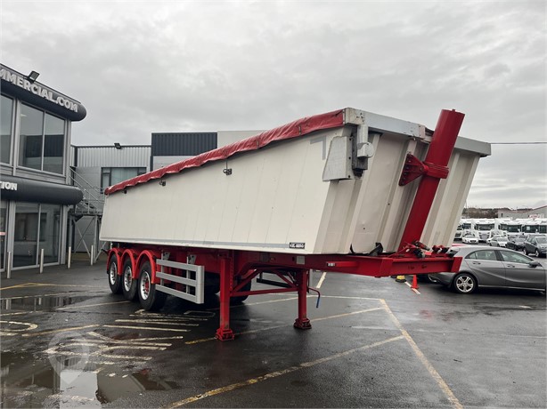 2020 KELBERG TRIAXLE TIPPING TRAILER Used Standard Flatbed Trailers for sale