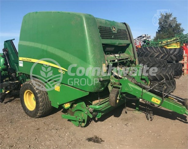 2017 JOHN DEERE 960 Used Round Balers for sale