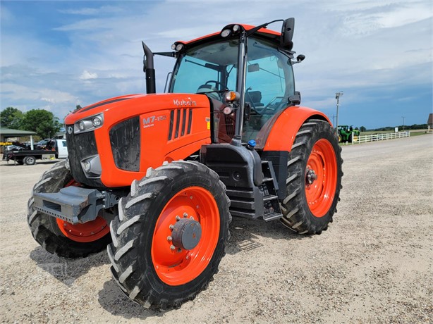 2018 KUBOTA M7-132 DELUXE Used 100 HP to 174 HP Tractors for sale