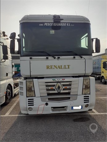 2006 RENAULT MAGNUM 480 Used Chassis Cab Trucks for sale
