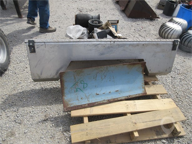 TOOL BOX AND BLADE ALUMINUM Used Tool Box Truck / Trailer Components auction results