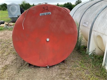 1000 GALLON TANK Used Fuel Shop / Warehouse auction results