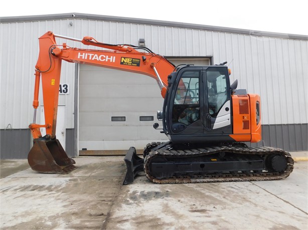2018 HITACHI ZX135US-6 Used 掘削機マルチャー for rent