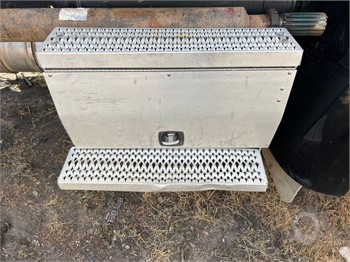 2012 PETERBILT 384 Used Battery Box Truck / Trailer Components for sale