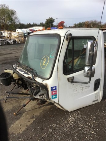 2007 FREIGHTLINER M2-106 Used Cab Truck / Trailer Components for sale
