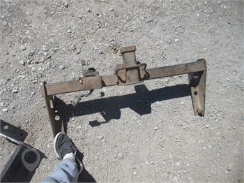 RECEIVER HITCH 8000 POUND HITCH Used Other Truck / Trailer Components auction results