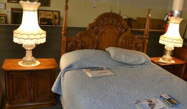 5pc Bedroom Set By Burlington House Furniture Dudley S Auction