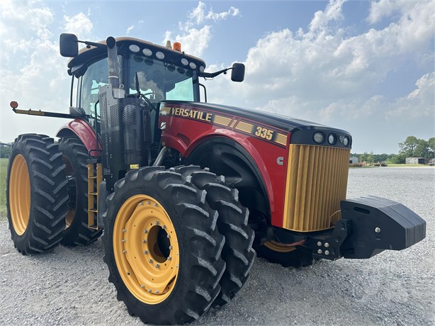 2017 VERSATILE 335 Used 300 HP or Greater Tractors for sale