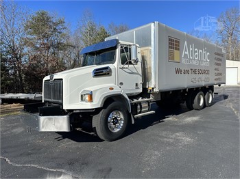 Tandem Axle Box Trucks For Sale in KNOXVILLE, TENNESSEE