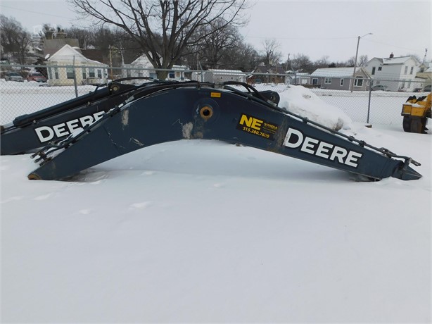 DEERE Used Booms for hire