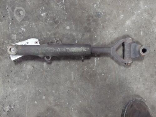JOHN DEERE TRACTOR UPPER DRAFT ARM Used Other for sale