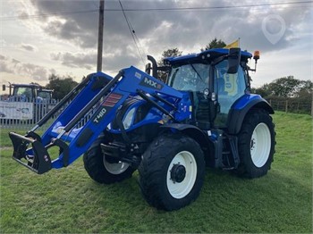 ▷ NEW HOLLAND T 6.155 Tractor: buy used