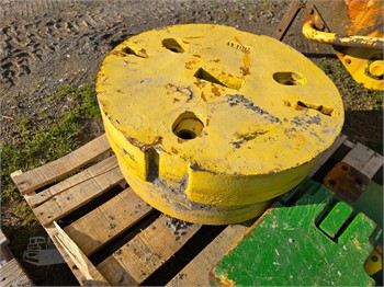 Sound Auction Service - Auction: Cub Cadet Tractor, Printing Press Online  Auction ITEM: 9 Casting, Spinning Fishing Reels