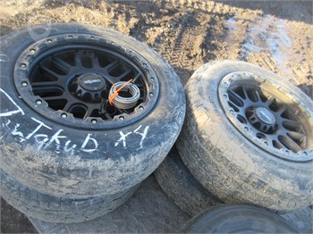 COOPER LT265/60R18 Used Wheel Truck / Trailer Components auction results
