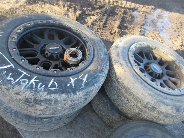 COOPER LT265/60R18 Used Wheel Truck / Trailer Components auction results