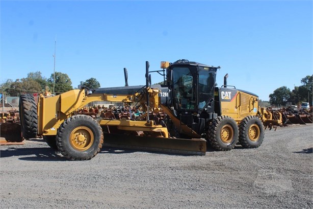 2016 CATERPILLAR 12M Used Graders for sale