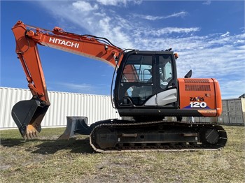 HITACHI ZX120 Excavators For Sale | TractorHouse.com