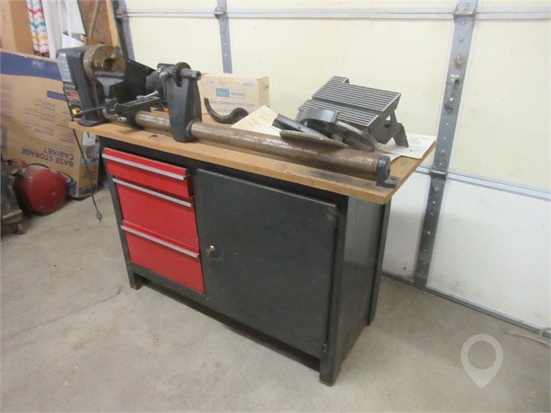 CRAFTSMAN 12 INCH WOOD LATHE WITH WORKBENCH Used Power Tools Tools/Hand held items auction results