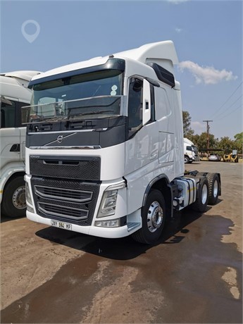 2017 VOLVO FH440 Used Tractor with Sleeper for sale