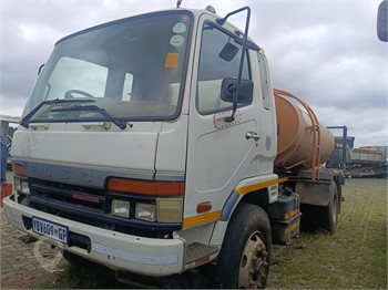 2009 MITSUBISHI FUSO FM15253 Used Water Tanker Trucks for sale