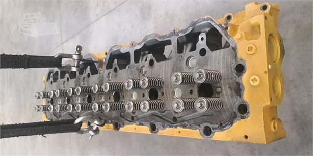 CATERPILLAR 1081887 Used Engine Cylinder Head for sale