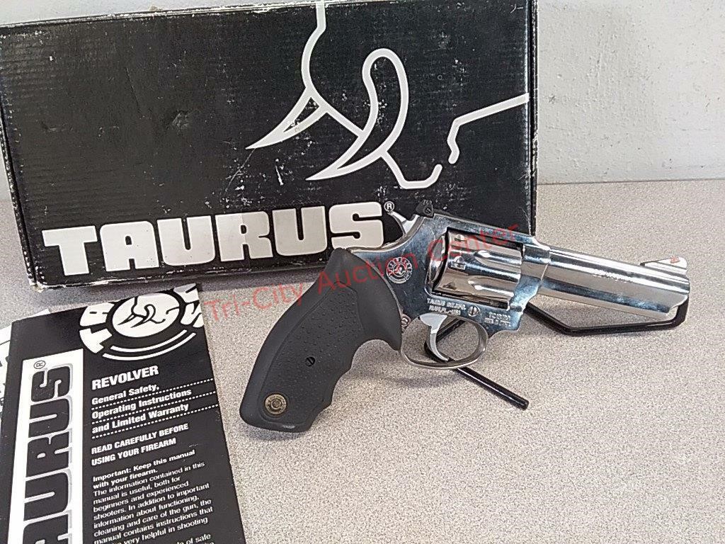 Taurus Model 941 22 Mag 8 Shot Revolver Handgun 4 Tri City Auction Center