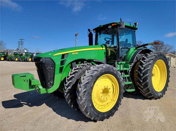 2007 JOHN DEERE 8530 Used 300 HP or Greater Tractors for sale