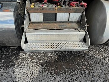 2016 INTERNATIONAL LONESTAR Used Battery Box Truck / Trailer Components for sale