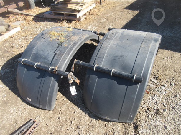 TRUCK FENDERS Used Other Truck / Trailer Components auction results