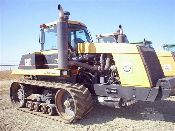 CATERPILLAR CH75D Used 300 HP or Greater Tractors for hire