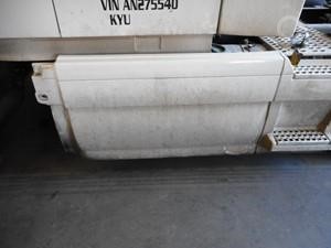 2009 VOLVO VNL670 Used Body Panel Truck / Trailer Components for sale