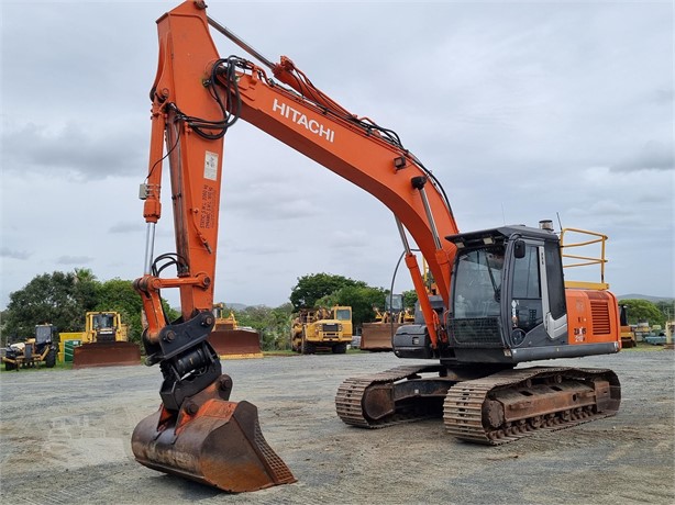 2015 HITACHI ZX210H-3 Used Tracked Excavators for sale