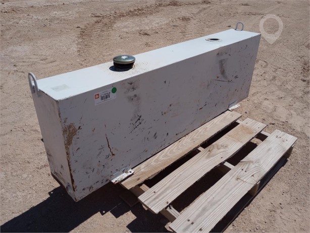 40 GALLON FUEL TANK Used Fuel Pump Truck / Trailer Components auction results