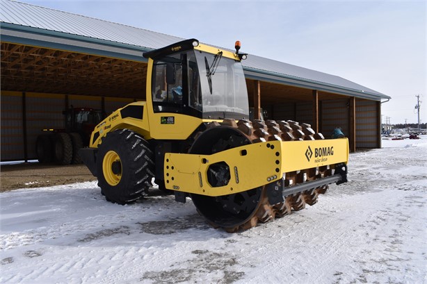 2019 BOMAG BW213PDH-4 Used シープスフットコンパクター for rent