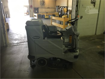 ADVANCE ADGRESSOR X3220C Used Sweepers / Broom Equipment for sale