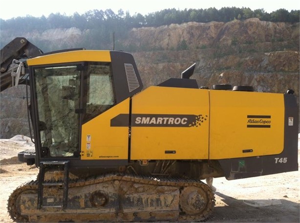 2015 ATLAS COPCO SMARTROC T45 Used 垂直ドリル for rent