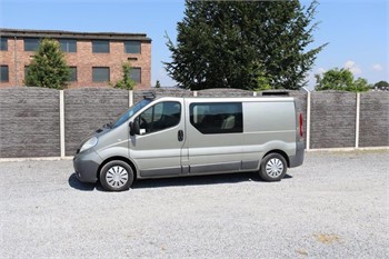 2006 OPEL VIVARO Gebruikt Verhuiswagens te koop