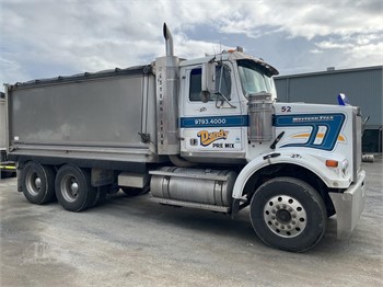 2010 WESTERN STAR 4800FX Used Tipper Trucks for sale
