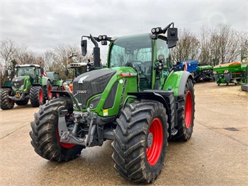 FENDT 720 VARIO Tractors For Sale  Farm Machinery Locator United Kingdom