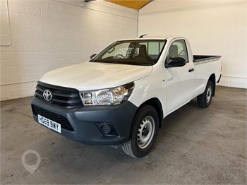 2019 TOYOTA HILUX Used Pickup Trucks for sale